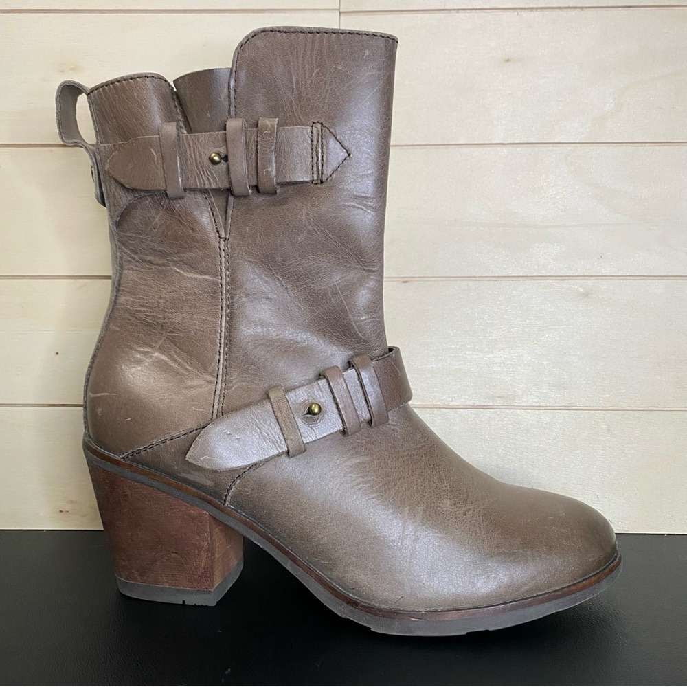 Bussola Reikia Vik Boots Women's Size 6.5 Shoes EU37 Taupe Leather Ankle Booties